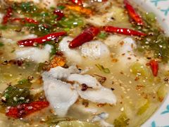 -姚姚酸菜鱼·金戈戈香港豉油鸡(喜荟城联名店)