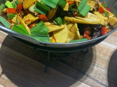 -三湘四水正宗湘菜(君峰路店)