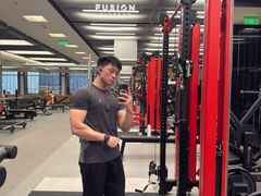 -FUSION FITNESS 热炼健身(万象天地店)