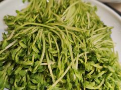 -左庭右院鲜牛肉火锅(浦江欢乐颂店)