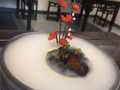 石烹红烧肉-茶叁酒肆·楚味江湖(菱角湖店)
