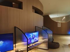 -涨巢·潮玩水疗局