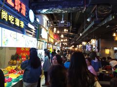 -南京时尚莱迪购物广场(正洪街店)