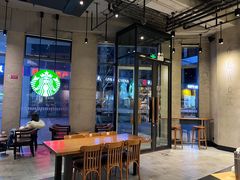 -星巴克(北京三里屯SOHO一店)