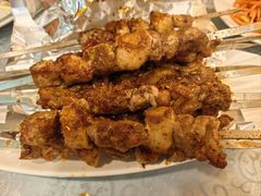 -汗腾格里·风味餐厅(新疆驻京办店)