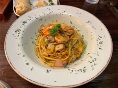 鲜虾蒜辣意面-小食院简餐厅
