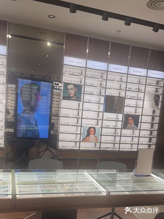 LensCrafters亮视点(蓝色港湾店)图片