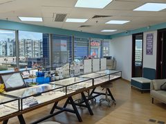 -优视觉视光中心•青少年近视防控(新世界中心写字楼店)