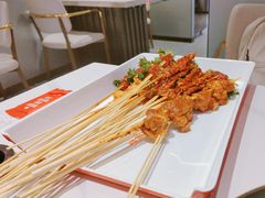 -宏姐串串香(征仪路店)