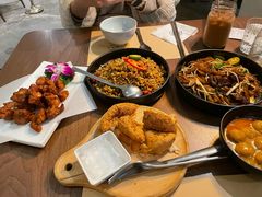 -来龙里 精致 东南亚餐室(万象城店)