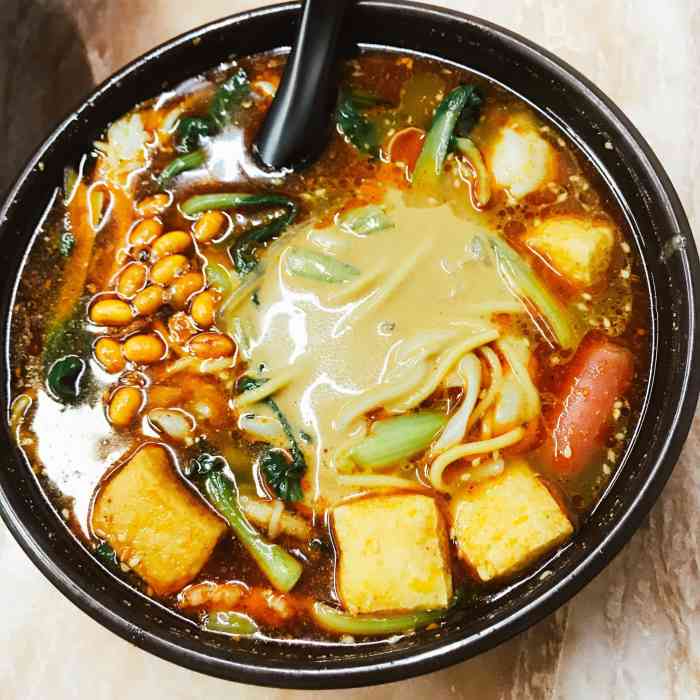 一路飘香辽源麻辣面-"慕名已经,临时起意.小胡同里头,不按照.