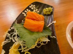 三文鱼刺身-冉冉垄居酒屋·日本料理