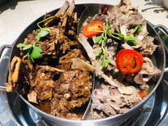 鸳鸯锅-浩爷羊蝎子火锅(望京店)