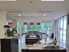 -上海永达奥诚奥迪4S店(申江路店)