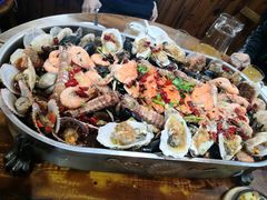 -老东镇啤酒屋海鲜加工·蒸汽海鲜·海鲜烧烤(台东店)