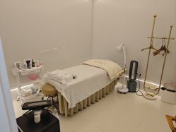 -苑苑vbeauty科技美容SPA