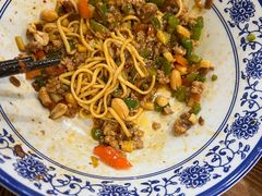 -何太太馄饨面铺(大浒东苑店)