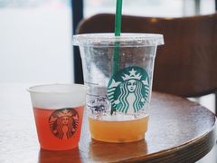 -星巴克(南京新百店)