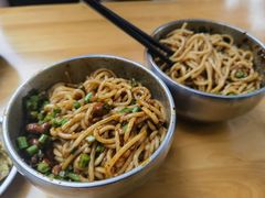 素椒杂酱面-左撇子私房面