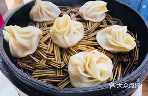 Lu Zhou Steamed Dumplings