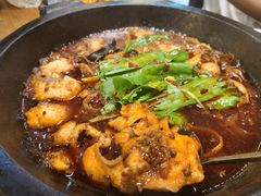 -都江堰石锅鱼