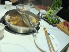 -和兴记潮汕牛肉火锅(太原街万达店)