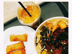 -大食代美食广场(上海中心店)