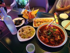 -粉墨特色菜·烧烤音乐酒馆