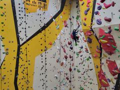 -问山MountQuest攀岩馆