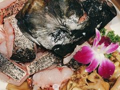 -黄泥岗·地道湖北菜(奥特莱斯店)