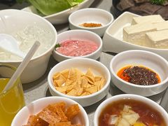 -海底捞火锅(宝龙广场夜宵主题店)