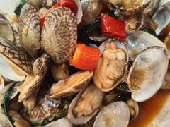 -百味手拨龙虾馆(愚园路店)