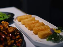 -本来精品川菜(嘉里中心店)