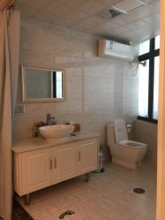 -悦芳庭美肤美体品牌集合店