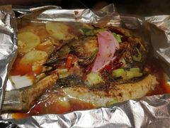 -愿者上钩·纸包鱼(翻身店)