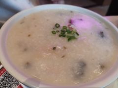 皮蛋瘦肉粥-龙记·香港茶餐厅(海上世界店)