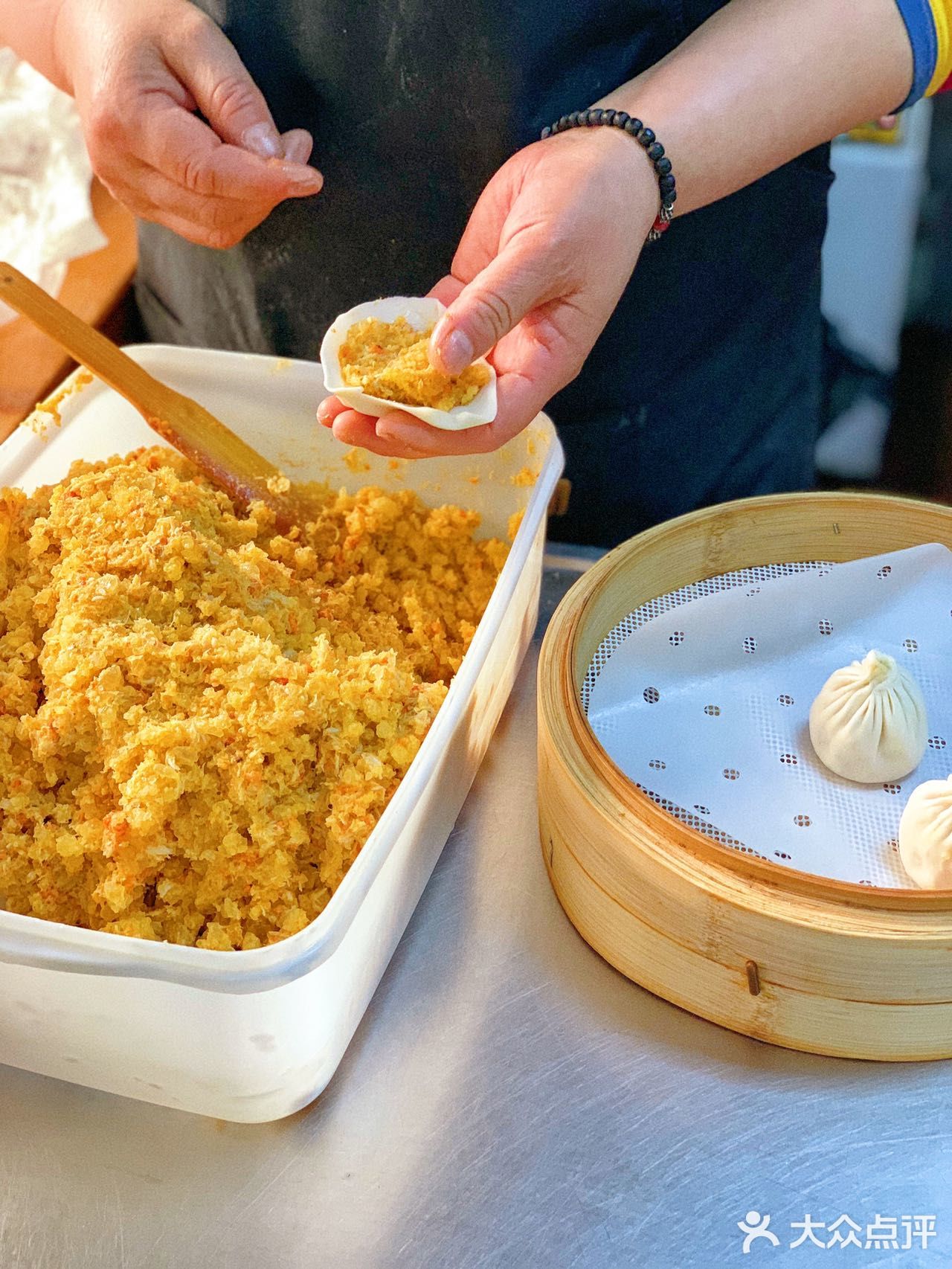 上海美食｜老上海人推荐的百年老字号蟹粉面店