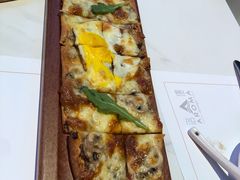黑松露飞饼-洛缦音乐餐厅(工业展览馆万象城店)