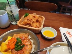-8PINTS八品脱·日料·烧鸟·精酿小酒馆(莘庄店)