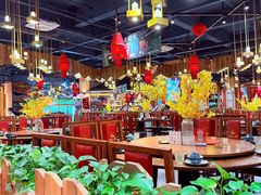 -老滇山寨•云南特色菜•地方菜•民族风情歌舞表演(金碧店)