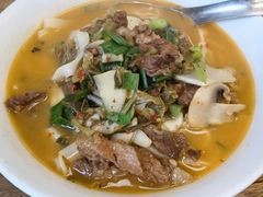 雪菜冬笋牛筋腩面-泉市鲜活牛肉面(杭州太合商业中心店)