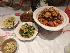 -肥肥虾庄·金牌油焖大虾(汉口城市广场店)