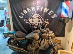 -Libertines barbershop 浪子理发店