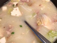 鸭架炖白菜豆腐汤-青年公社烤鸭(宝杨宝龙广场店)