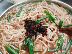 -正宗杨记普洱酸醋米线(总店)