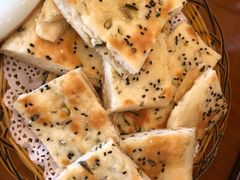 -山沟沟羊小馆&烤全羊羊肉汤(麦岛店)