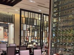 -广州万富希尔顿酒店·感趣自助餐厅·金秋蟹宴生蚝海鲜刺身