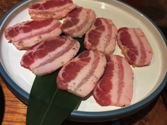 -炼火烤肉店