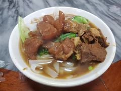 牛腩拼牛筋河-珍珍小食店(西华路店)