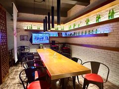 -JINNS锦时 steak&pizza(浸信会礼拜堂旧址店)